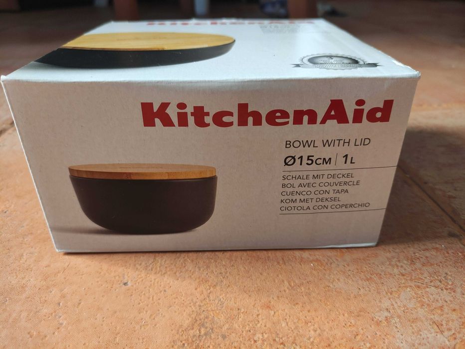 KitchenAid - Bowl with Lid424126093428664321