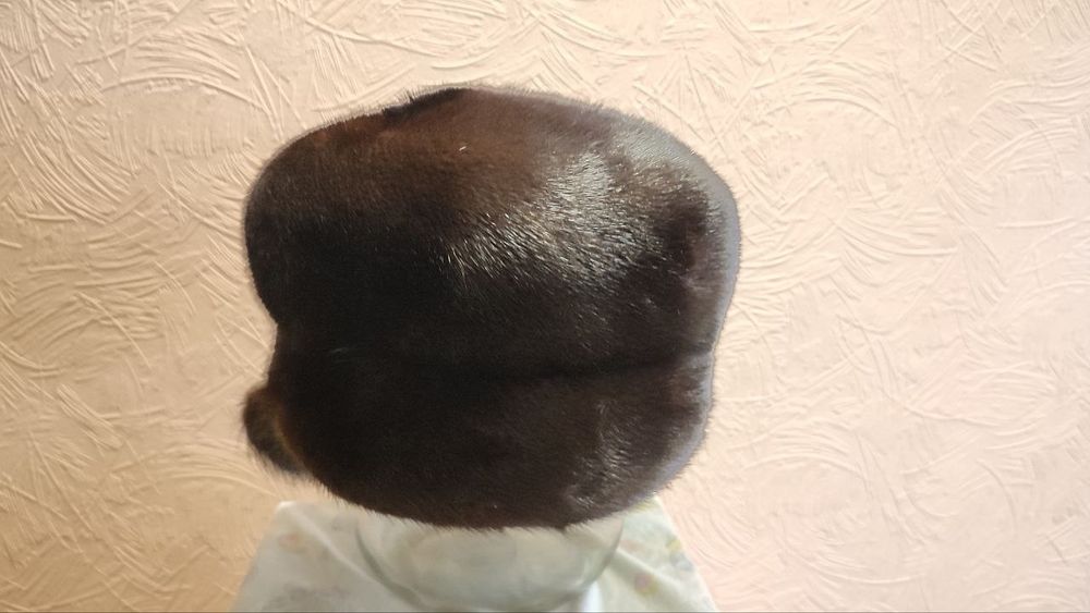 Женский норковый берет