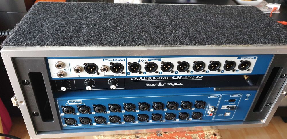 Soundcraft ui24r