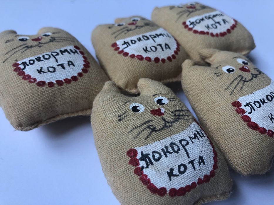 Кофейные игрушки-магниты