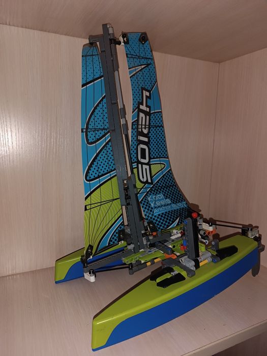 Лего. Lego Technic Катамаран