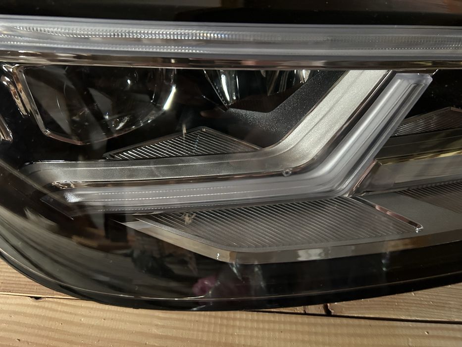 NEW Фара Audi Q3 Matrix 2020+ EU