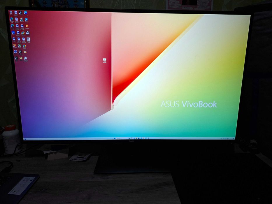 Dell U4320Q 43 Inch 4K UltraSharp IPS Monitor