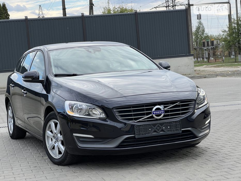 Volvo V60  2.0D 5 циліндрів