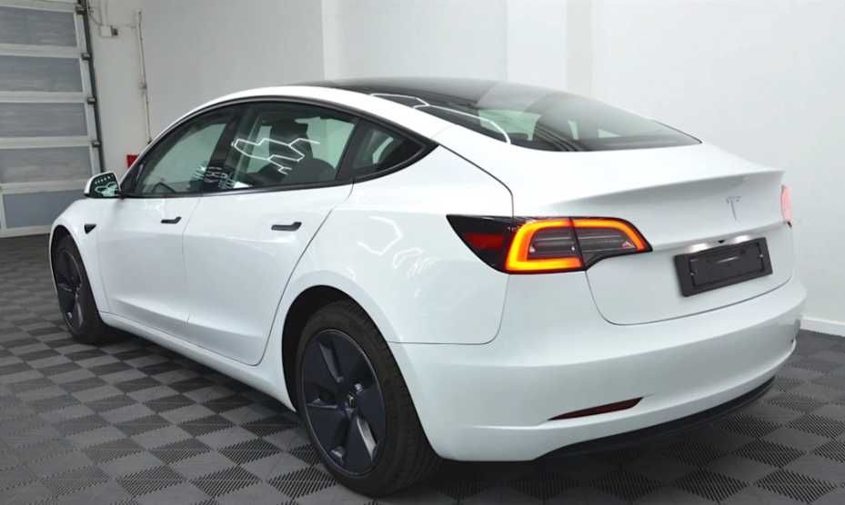 Tesla Model 3 2023 RWD