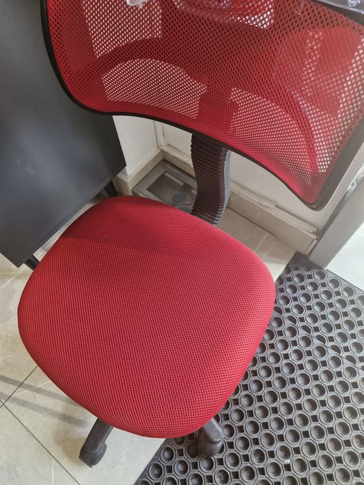 Krzesło do biurka dla dziecka