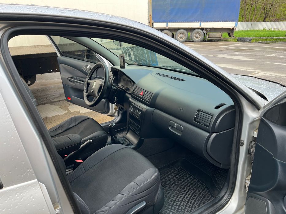 Продам Skoda Octavia 2004год,бензин,механика