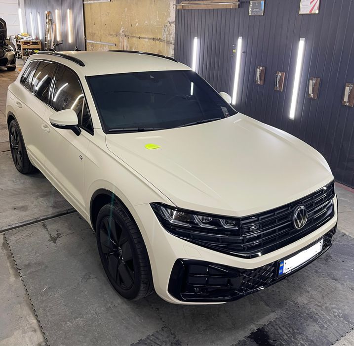 Оклейка авто пленкой. Поклейка Антигравийная.Детейлинг.Винил.Антихром