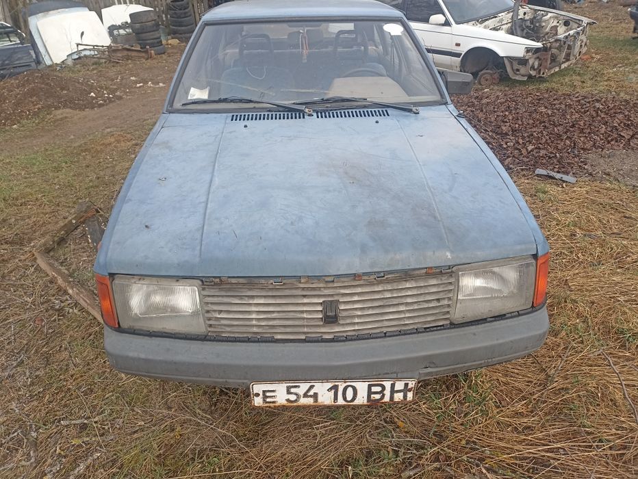 Москвіч 2141 малий пробіг обмін  можливо по деталям