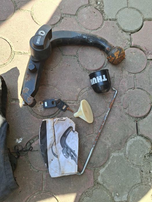Główka haka Thule BMW e60