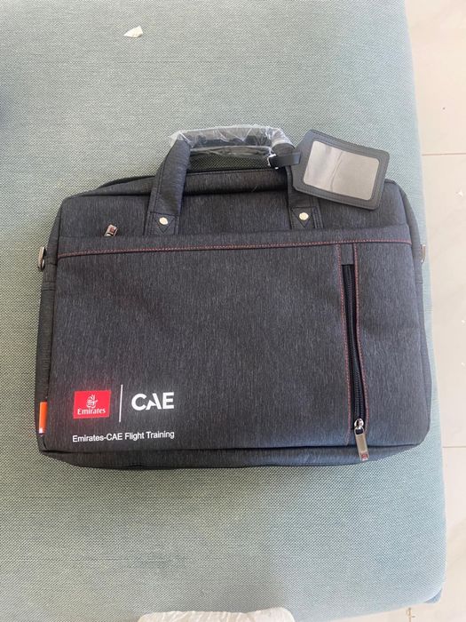 Mala piloto Emirates