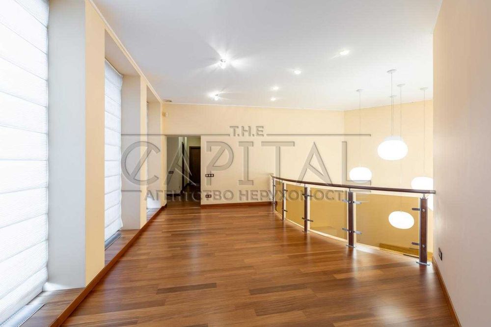 Продаж будинку преміального класу Софіївська Борщагівка, вул. Скіфська