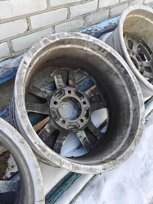 Оригінальні диски Тойота 200 Toyota land cruiser 200