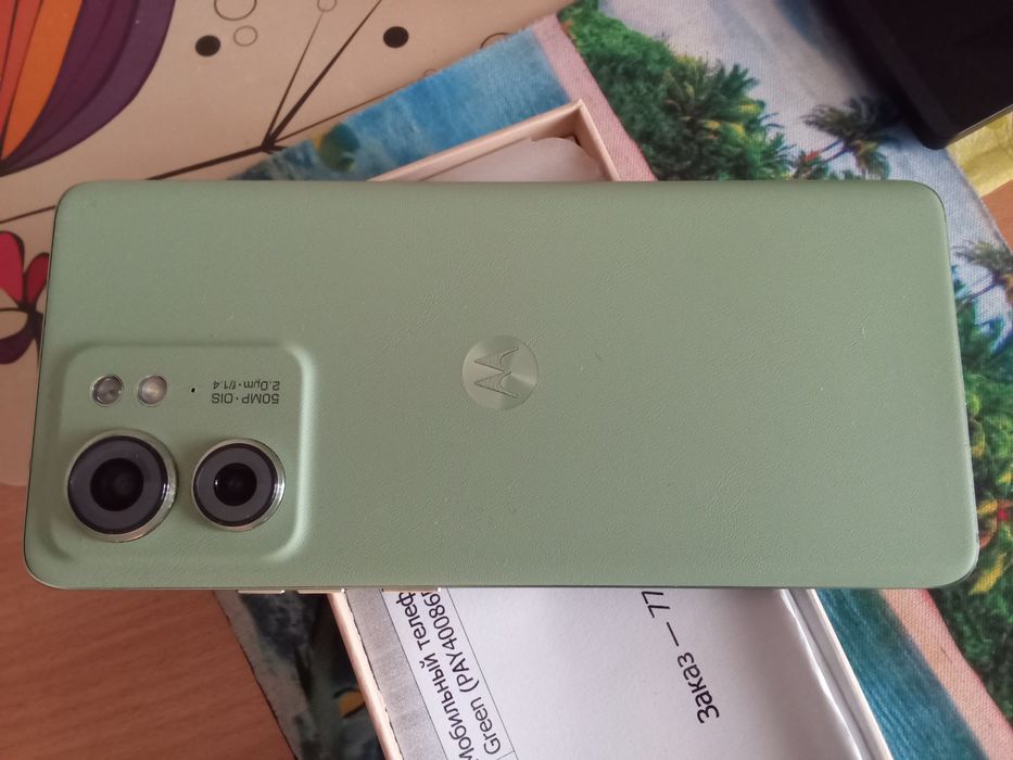 Продам смартфоны.В отличном состоянии.