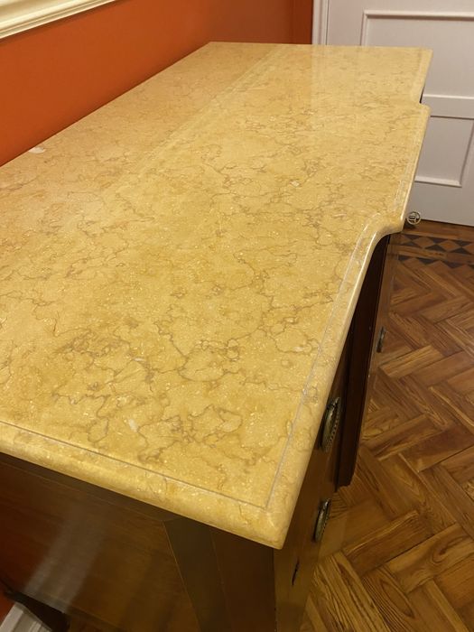 Cómoda mogno 2 gavetas tradicional