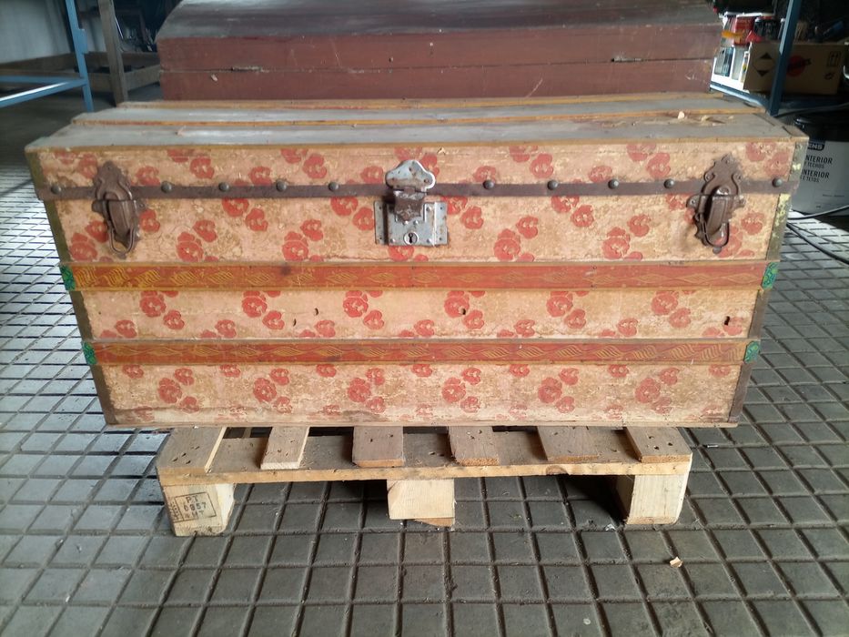 Baús antigos vintage