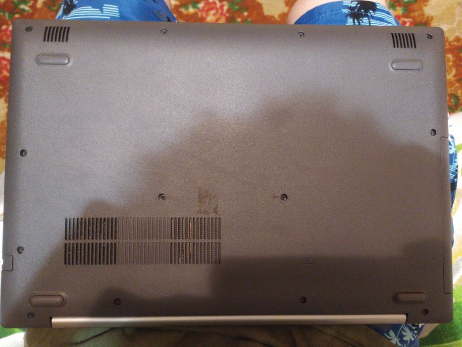 Lenovo IdeaPad 330-15igm