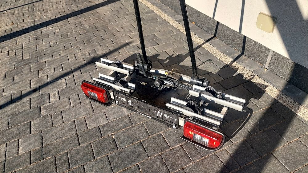 Oryginalny Bagażnik Rowerowy na Hak BMW (na 2 rowery) – Solidny, Zamki