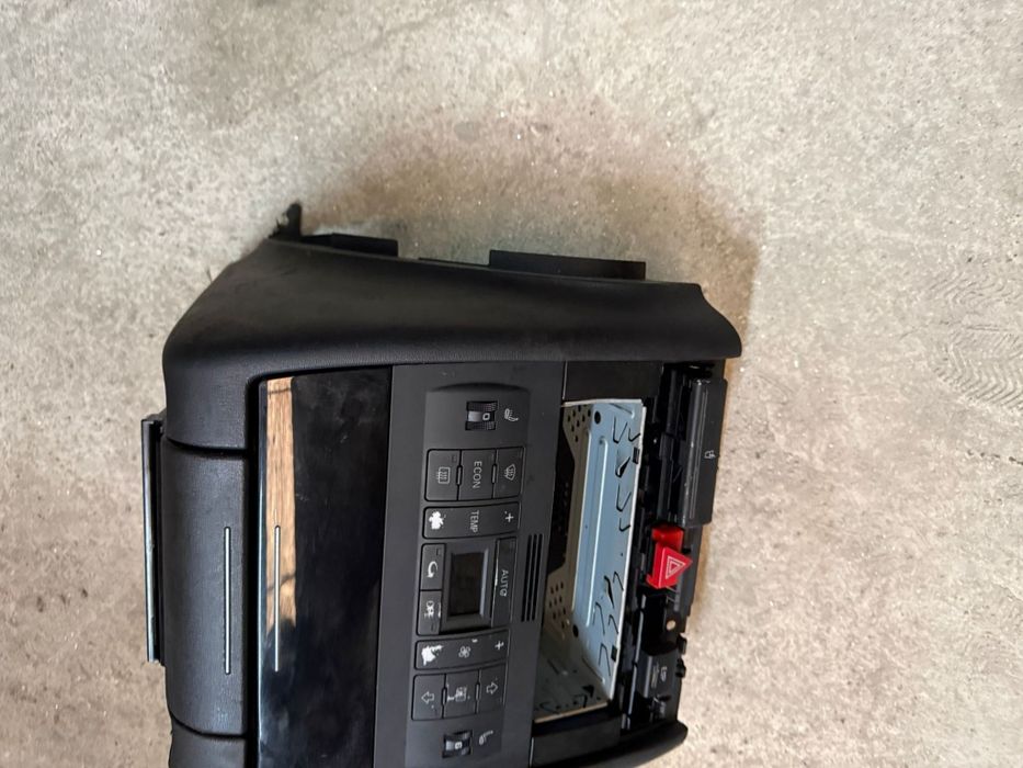 Consolas centrais Audi A3 8L, VW Golf IV, Audi A4 B6 e B7