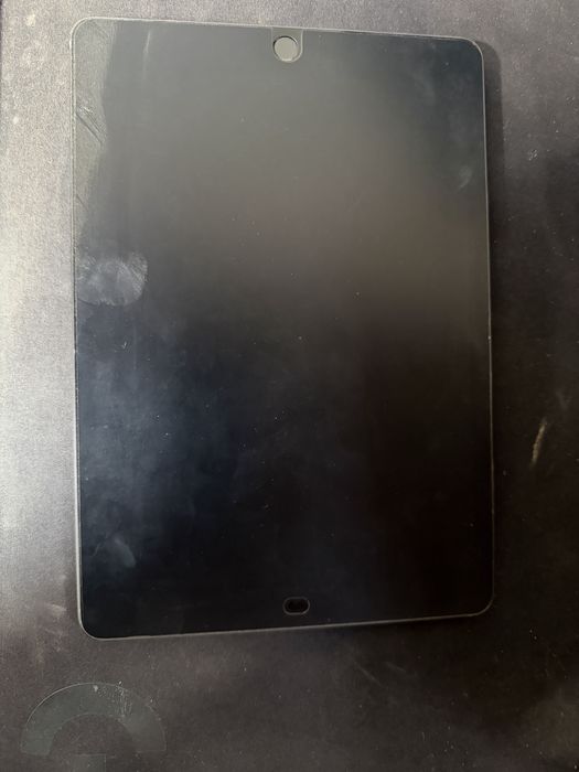 Ipad com pouco uso a trabalhar normalmente447235669990451201
