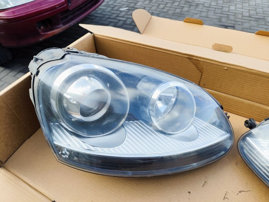 LAMPY Przód golf V GTI XENON
