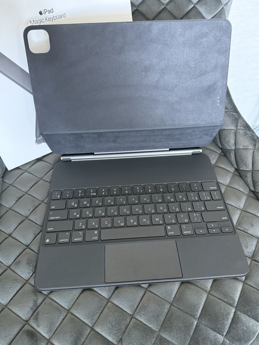 Apple Magic Keyboard for iPad (Black)