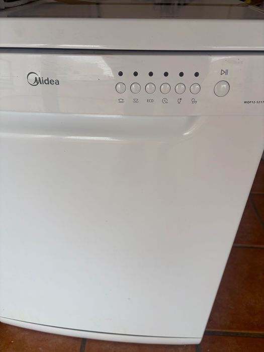 Máquina de Lavar Loiça Nova – 150€