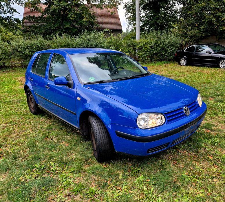 Volkswagen Golf IV