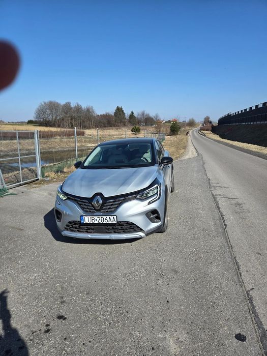 Renault Captur renault captur E-TECH bardzo dobra cena do małych poprawek awaria elek