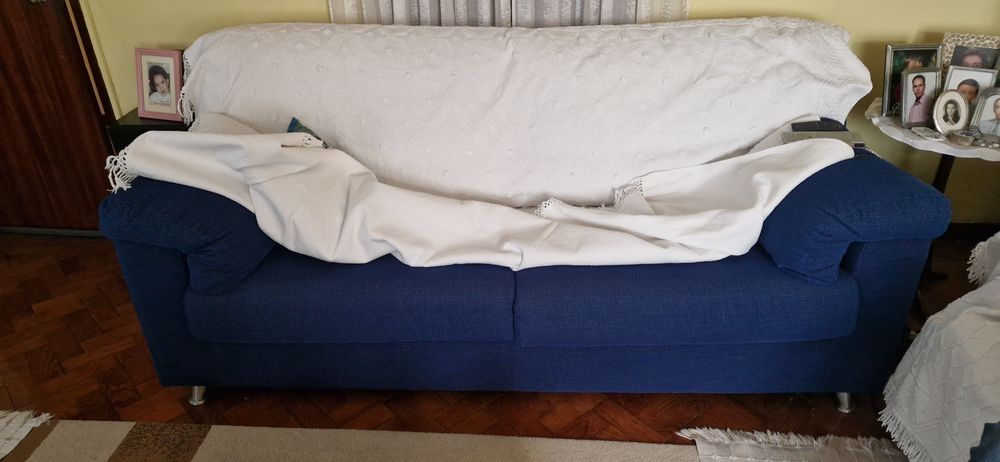 Vendo sofá de 3 lugares