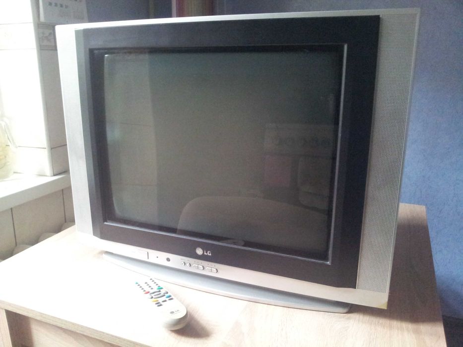 Телевизор Lg 21FS2CG