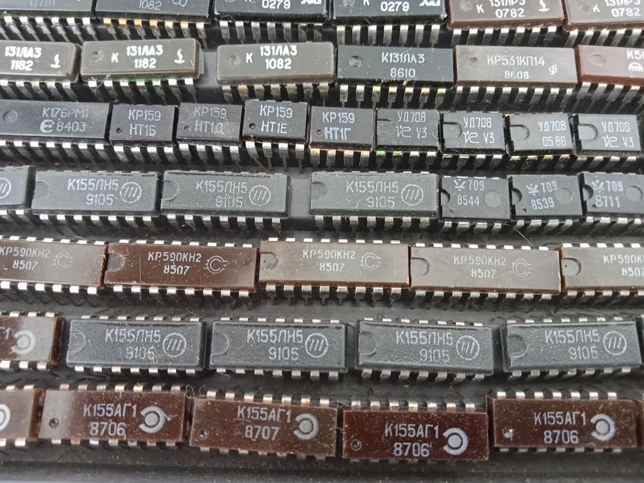 Микросхемы СССР новые /К131, К155, К500, К531, К556, К559, К561 и др ...