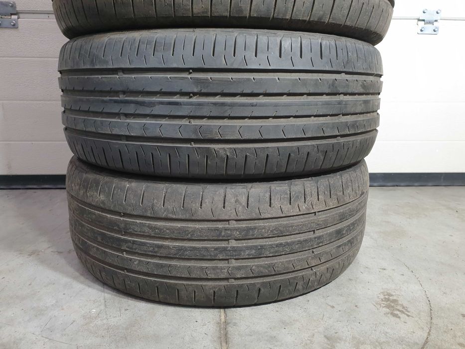 4szt. 215/55/17 94W Continental PremiumContact 5 4mm 2018r [ 7492 ]