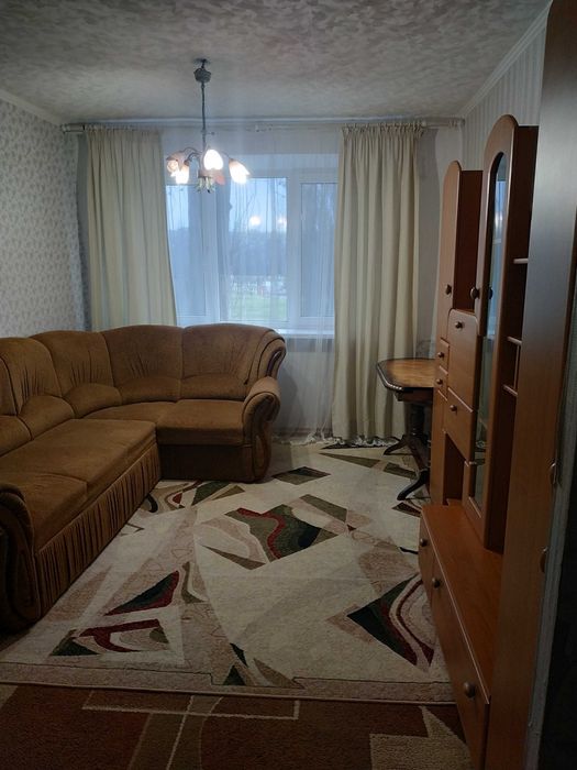 Здам кімнату у гуртожитку на автопарку на довготривалий час