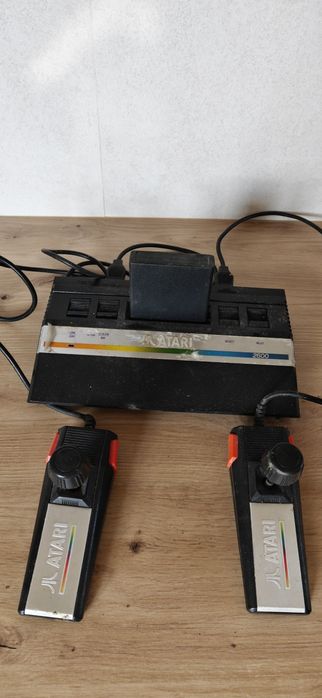 konsola Atari 2600