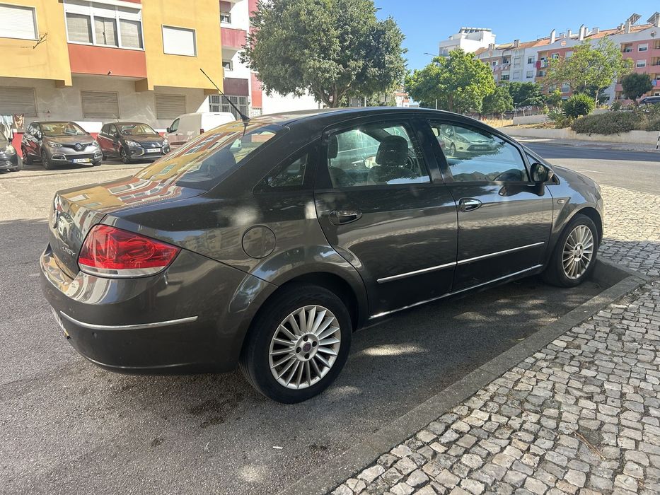 Fiat Linea 1.6 M-Jet Emotion