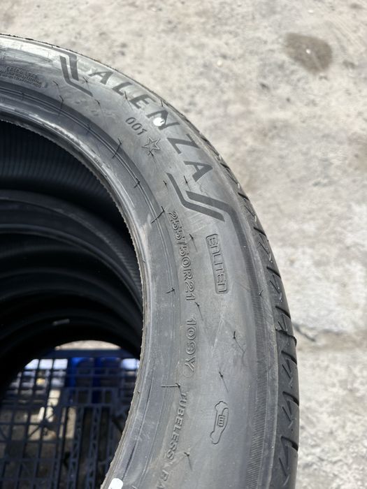 255/50 r21 Bridgestone Alenza 001 НОВАЯ