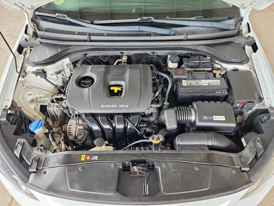 Hyundai Elantra SEL 2018
