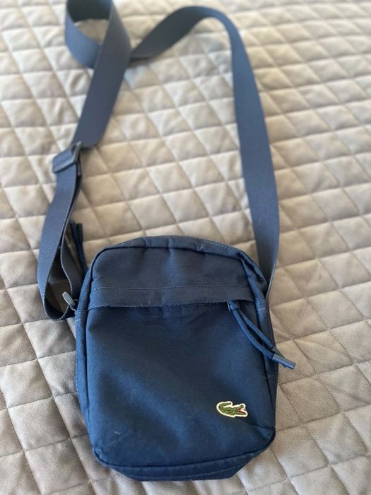 Saszetka męska granatowa Lacoste