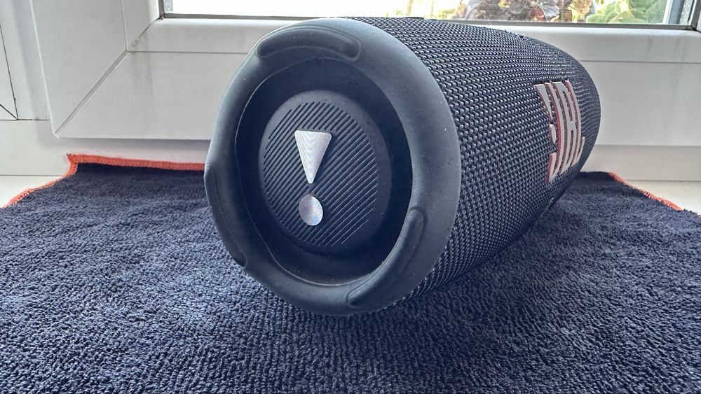 Портативна колонка JBL Charge 5 40W Black