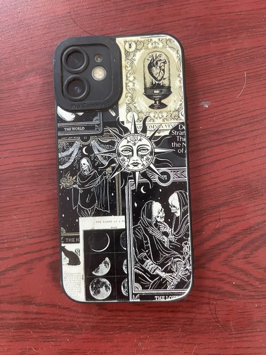 Iphone 12 mini.