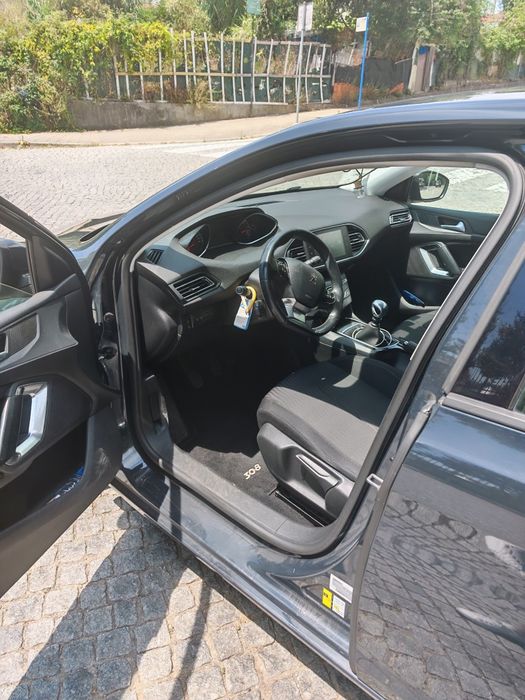 Peugeot 308 SW ll BlueHDI 120
