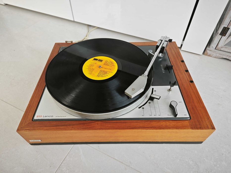 Gramofon Lenco B55 vintage z 70-tych