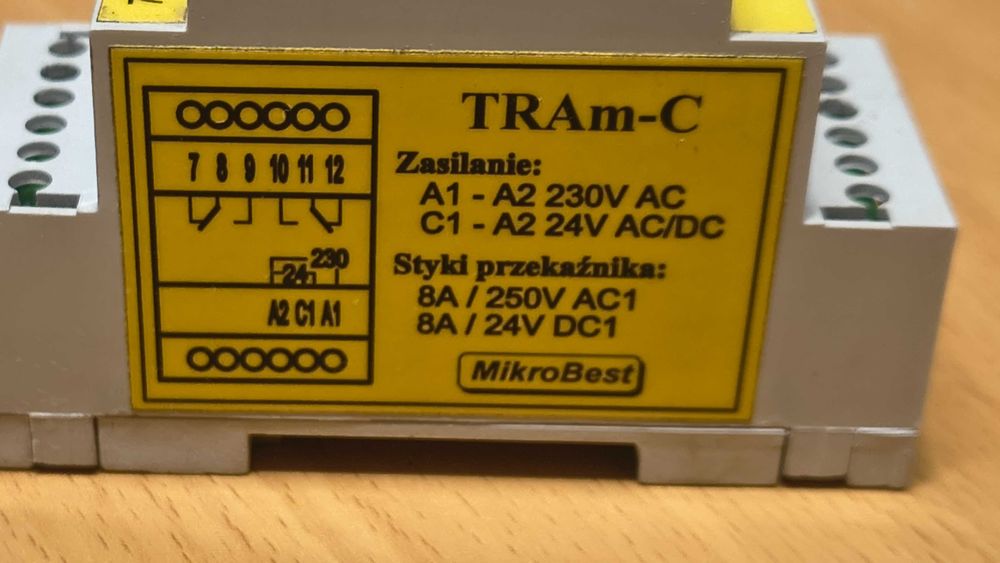 Przekaźnik czasowy; 4 funkcje; 2 styki NO/NC; 0,25s- 12min