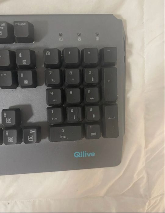 Teclado gamer novo