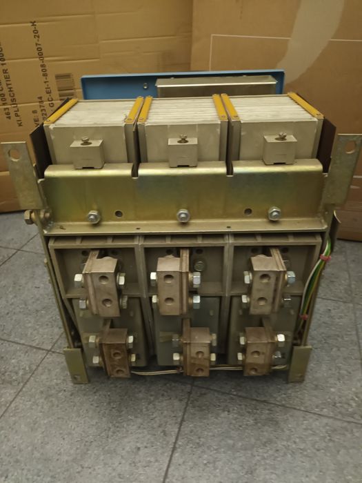 Wyłącznik mocy APENA DS 416 b A