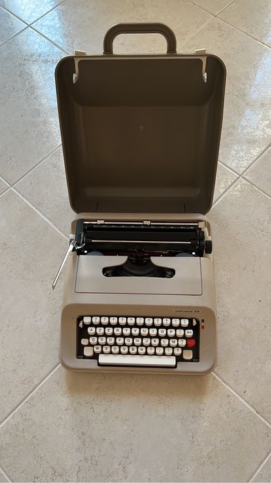 Máquina de escrever