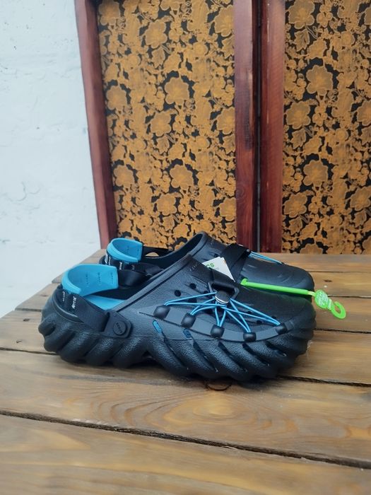 Знижки до 30%. Оригінальні Крокс. Розпродаж складу. Crocs Echo clog.