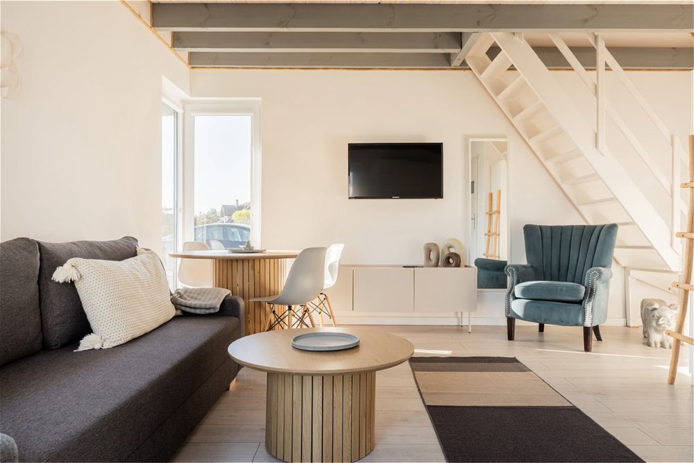 Domki Karwia, Jacuzzi, Basen Podgrzewany, Sauna, Plac Zabaw z Dmuchańcami, Parking Grill - Cichy Domek i Apartamenty Noclegi i Pokoje Blisko Morza