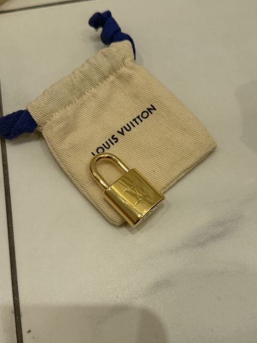 Продам Louis Vuitton Alma BB . ОРИГІНАЛ , є чек